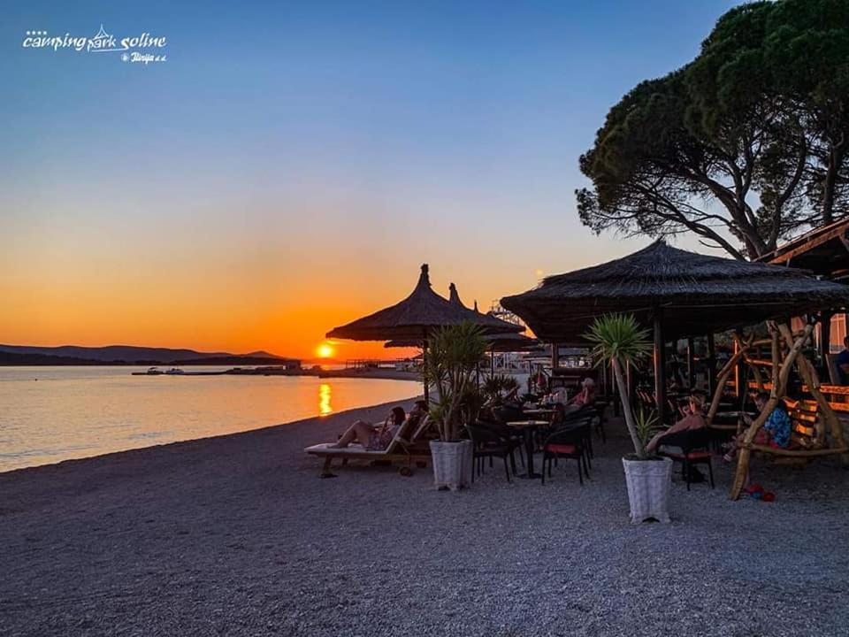 Mobile Home Anamari Biograd Na Moru Buitenkant foto