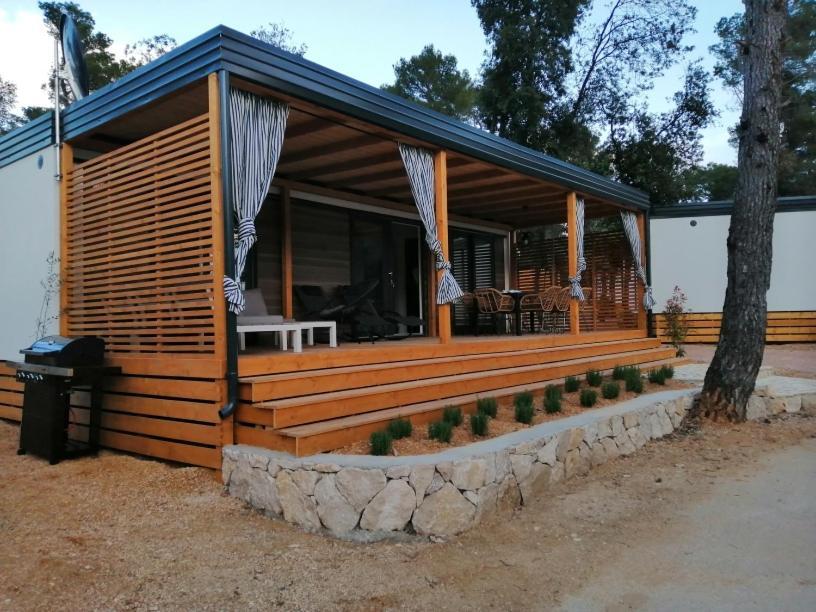 Mobile Home Anamari Biograd Na Moru Buitenkant foto